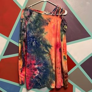 Criss cross cold shoulder top